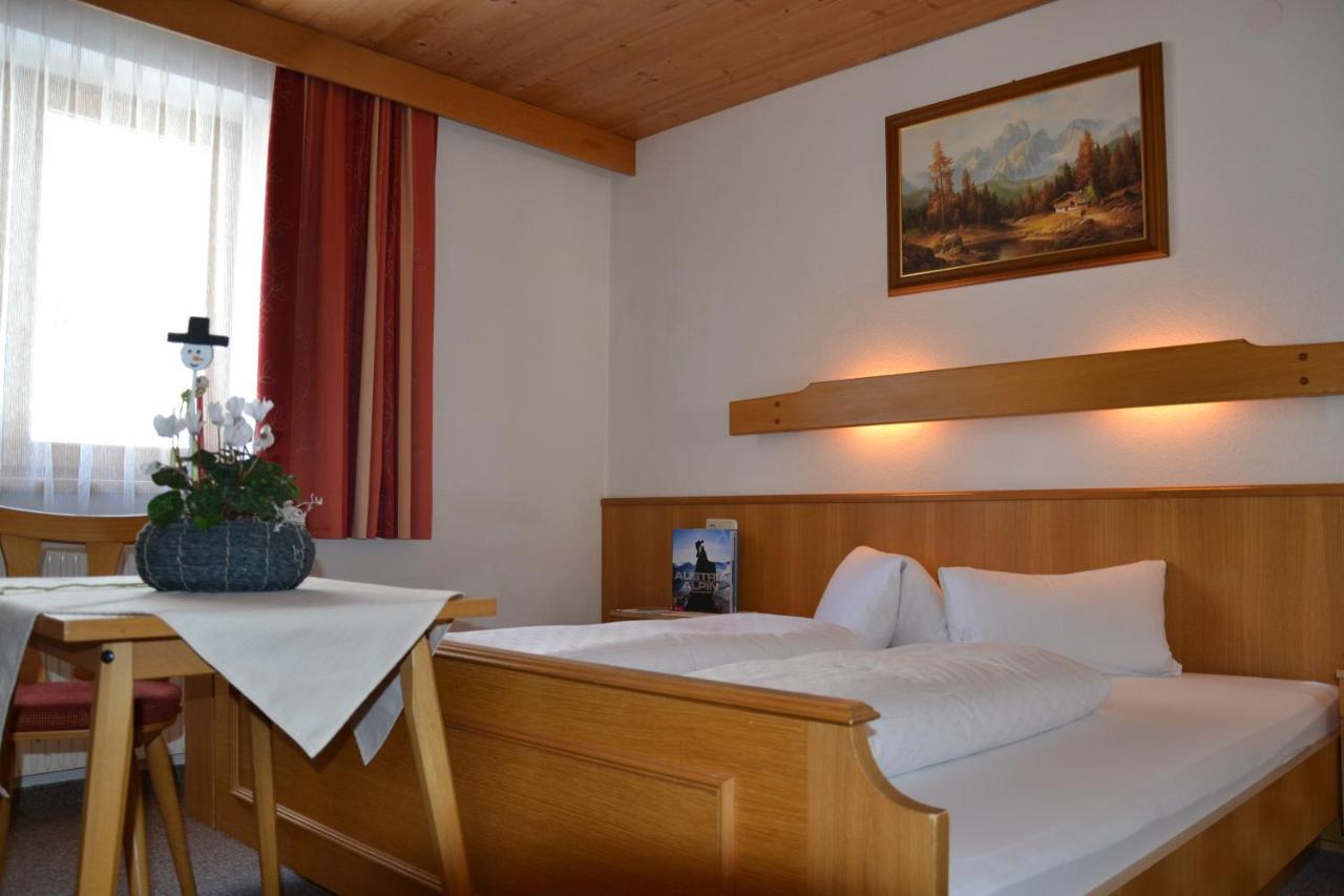 Ferienhaus Am Eggli Apartment Sankt Anton am Arlberg Phòng bức ảnh