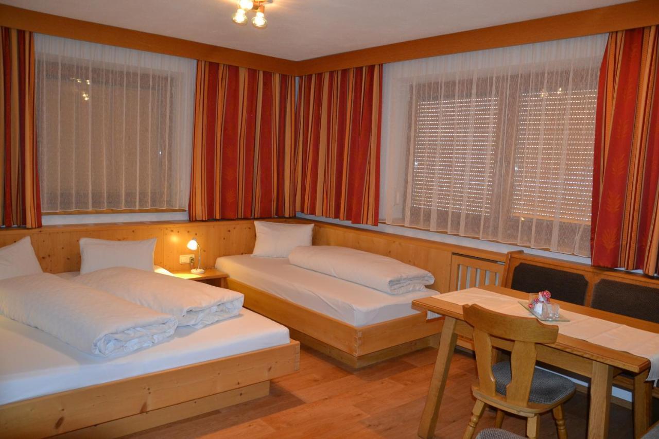 Ferienhaus Am Eggli Apartment Sankt Anton am Arlberg Phòng bức ảnh